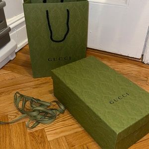 Gucci Shoe Box, Bag and Bow